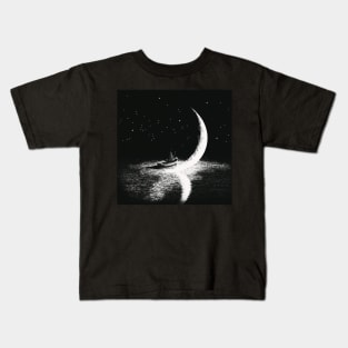 Arrival At Moonlight Kids T-Shirt